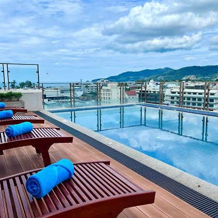 Centro One Patong Hotel Buitenkant foto